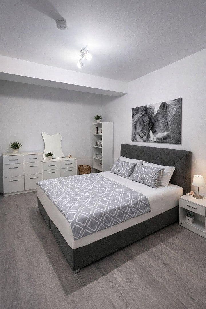Prenájom bytu 2-izbový 104 m², Weinsteige 10, Bad Mergentheim, Bádensko-Wurttembersko Prenájom bytu 2-izbový 104 m², Weinsteige 10, Bad Mergentheim, Bádensko-Wurttembersko