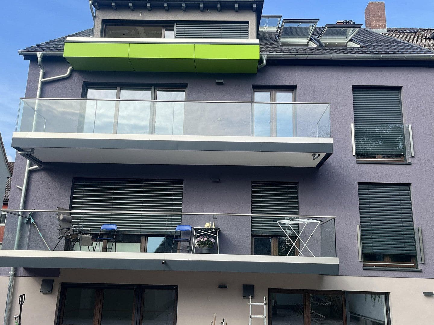 Prenájom bytu 3-izbový 115 m², Bibliser Strasse 10, Mannheim, Bádensko-Wurttembersko Prenájom bytu 3-izbový 115 m², Bibliser Strasse 10, Mannheim, Bádensko-Wurttembersko