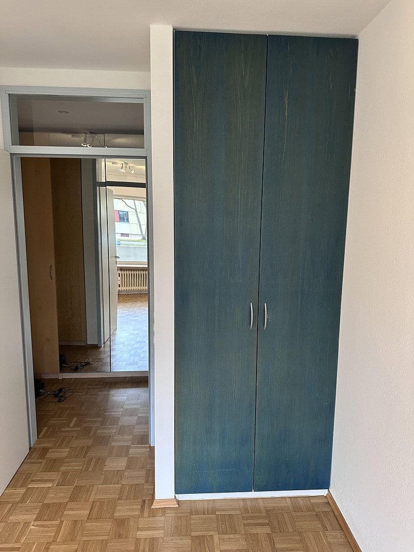 Prenájom bytu 5-izbový 126 m², München, Bavorsko Prenájom bytu 5-izbový 126 m², München, Bavorsko