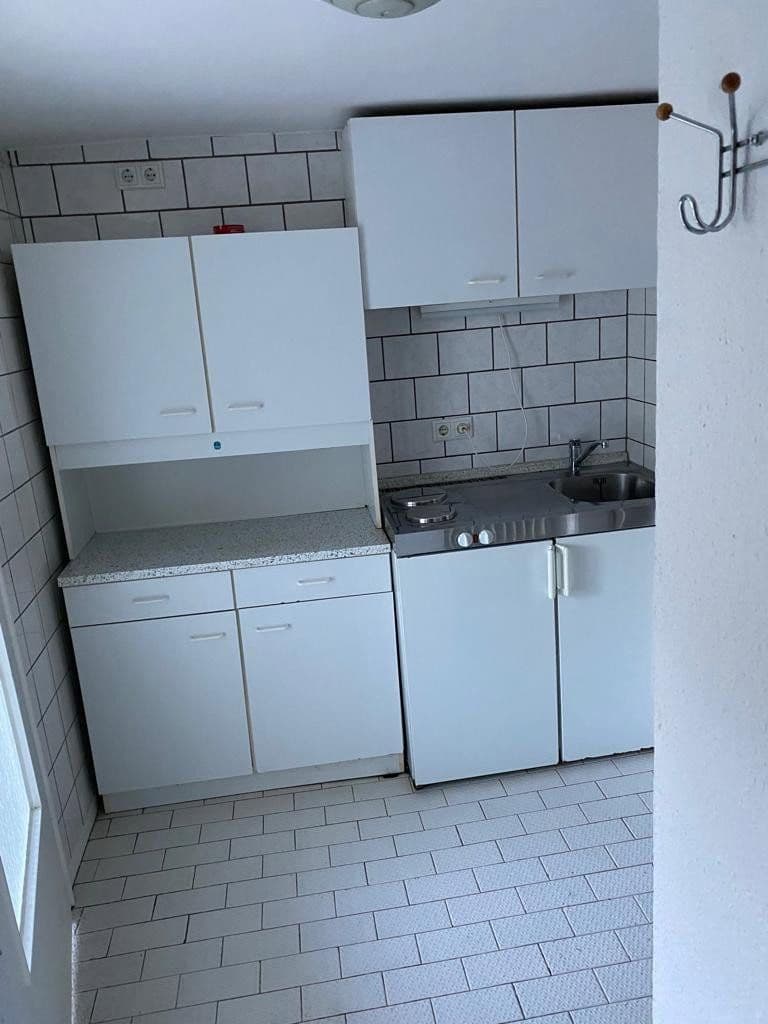 Prenájom bytu 2-izbový 45 m², Neuplatz 8, Remscheid, Severné Porýnie - Westfálsko Prenájom bytu 2-izbový 45 m², Neuplatz 8, Remscheid, Severné Porýnie - Westfálsko