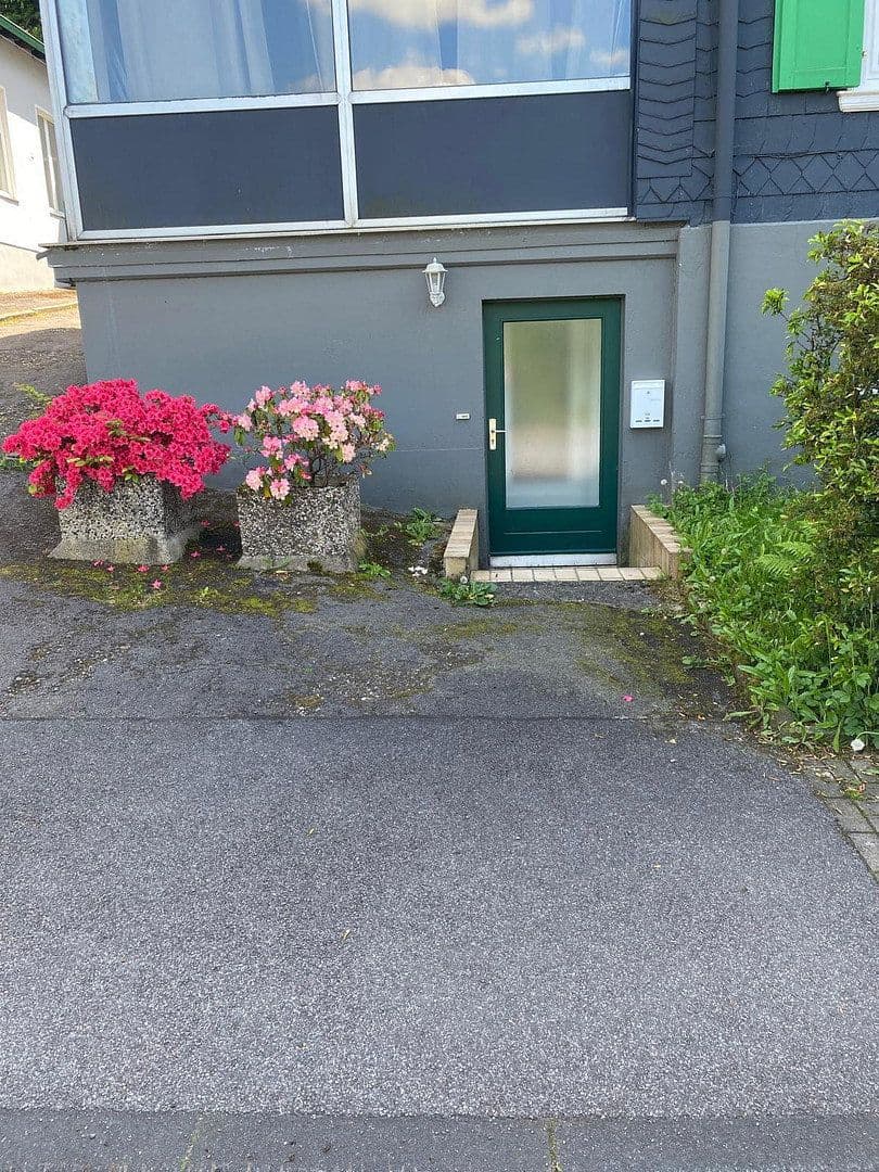 Prenájom bytu 2-izbový 45 m², Neuplatz 8, Remscheid, Severné Porýnie - Westfálsko Prenájom bytu 2-izbový 45 m², Neuplatz 8, Remscheid, Severné Porýnie - Westfálsko