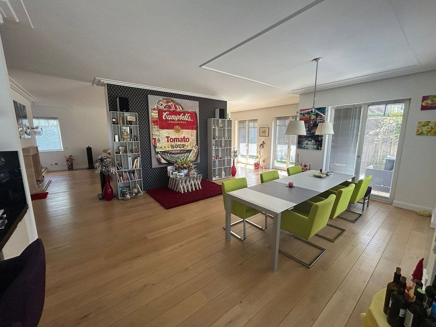 Predaj domu 260 m², pozemek 711 m², Reinbek, Šlezvicko-Holštajnsko Predaj domu 260 m², pozemek 711 m², Reinbek, Šlezvicko-Holštajnsko