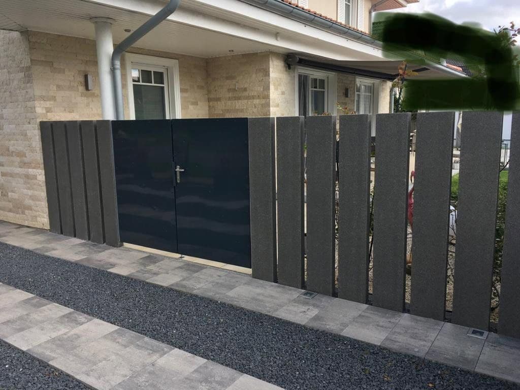 Predaj domu 260 m², pozemek 711 m², Reinbek, Šlezvicko-Holštajnsko Predaj domu 260 m², pozemek 711 m², Reinbek, Šlezvicko-Holštajnsko