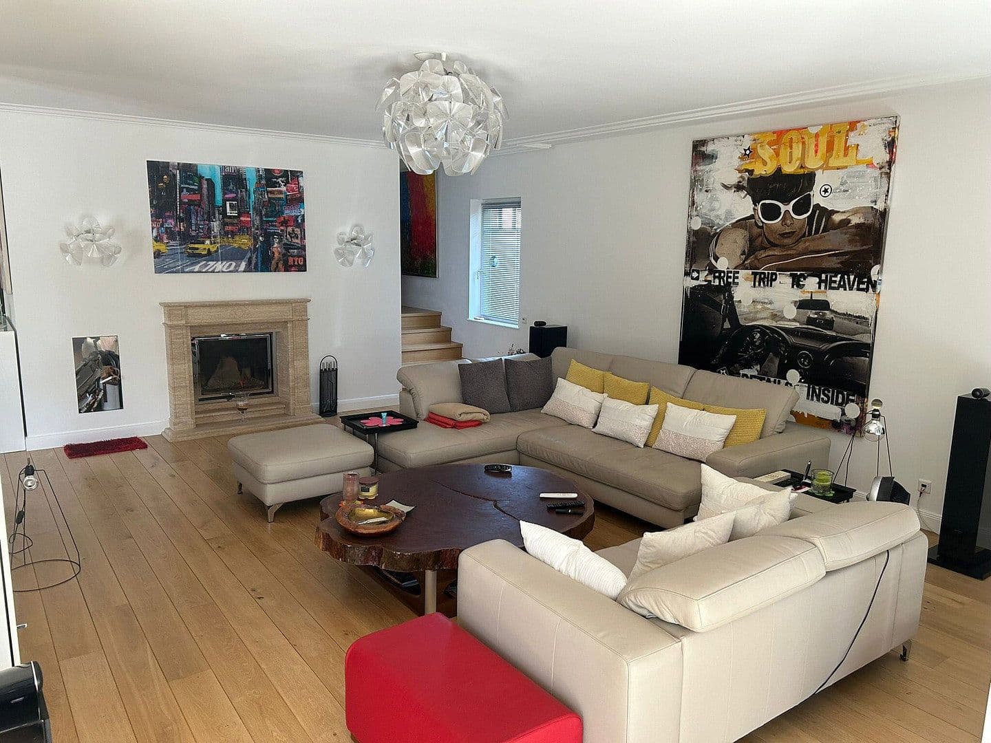 Predaj domu 260 m², pozemek 711 m², Reinbek, Šlezvicko-Holštajnsko Predaj domu 260 m², pozemek 711 m², Reinbek, Šlezvicko-Holštajnsko