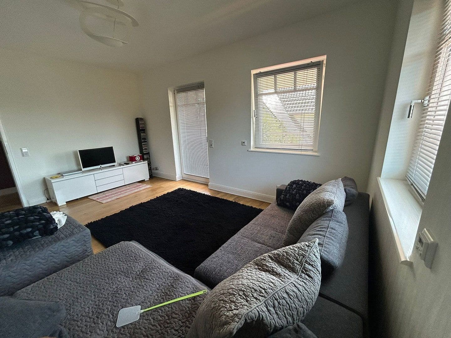 Predaj domu 260 m², pozemek 711 m², Reinbek, Šlezvicko-Holštajnsko Predaj domu 260 m², pozemek 711 m², Reinbek, Šlezvicko-Holštajnsko