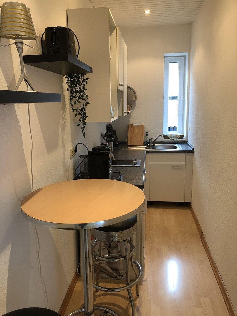 Prenájom bytu 2-izbový 57 m², Kassel, Hesensko Prenájom bytu 2-izbový 57 m², Kassel, Hesensko