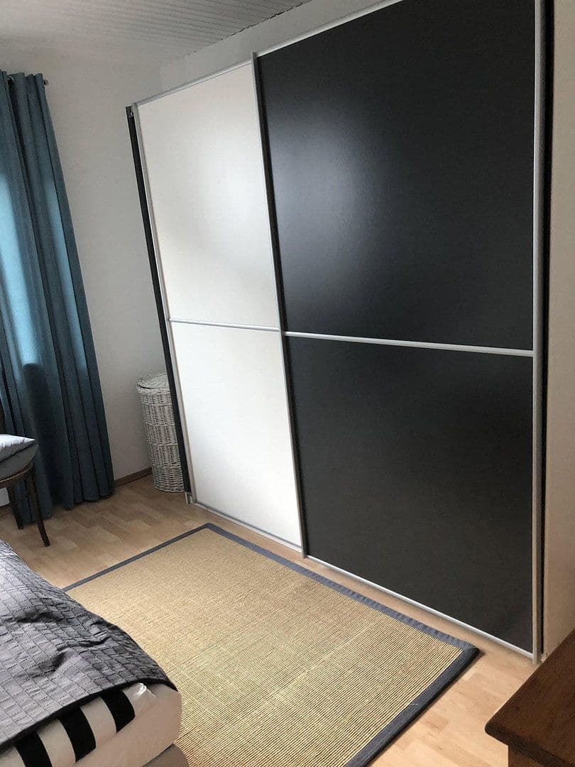 Prenájom bytu 2-izbový 57 m², Kassel, Hesensko Prenájom bytu 2-izbový 57 m², Kassel, Hesensko