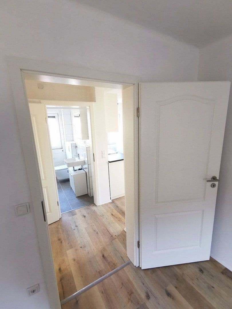 Prenájom bytu 2-izbový 55 m², Ingolstadt, Bavorsko Prenájom bytu 2-izbový 55 m², Ingolstadt, Bavorsko