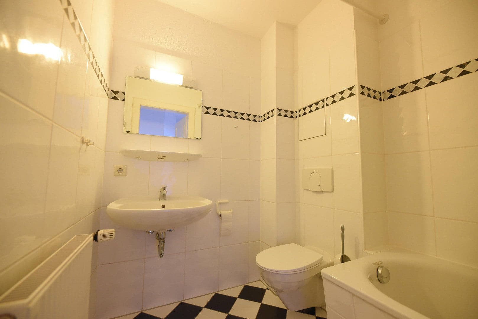 Prenájom bytu 2-izbový 68 m², Wilhelm-Buck-Str. 19, Dresden, Sasko Prenájom bytu 2-izbový 68 m², Wilhelm-Buck-Str. 19, Dresden, Sasko
