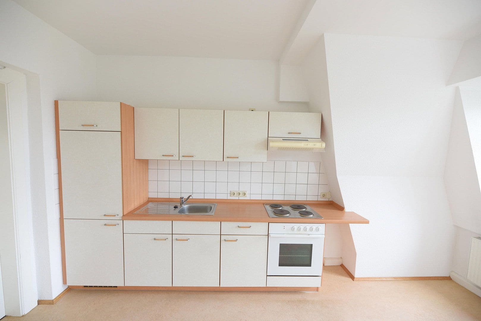 Prenájom bytu 2-izbový 68 m², Wilhelm-Buck-Str. 19, Dresden, Sasko Prenájom bytu 2-izbový 68 m², Wilhelm-Buck-Str. 19, Dresden, Sasko