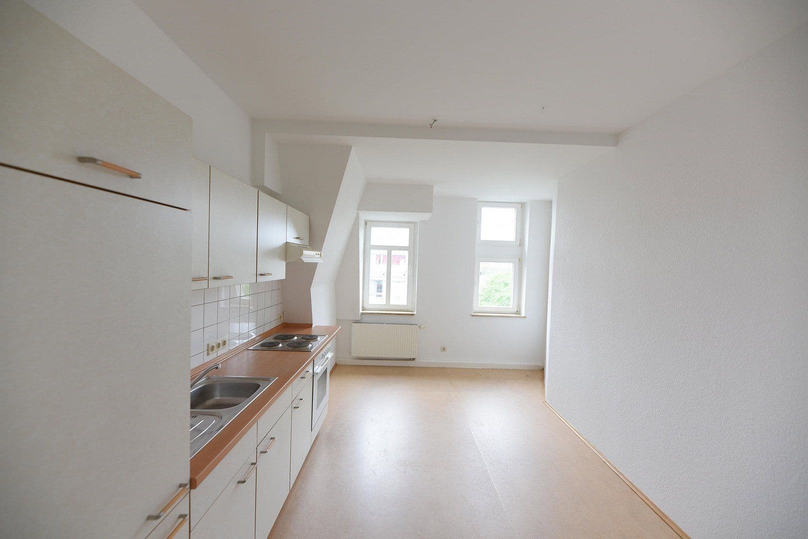 Prenájom bytu 2-izbový 68 m², Wilhelm-Buck-Str. 19, Dresden, Sasko Prenájom bytu 2-izbový 68 m², Wilhelm-Buck-Str. 19, Dresden, Sasko