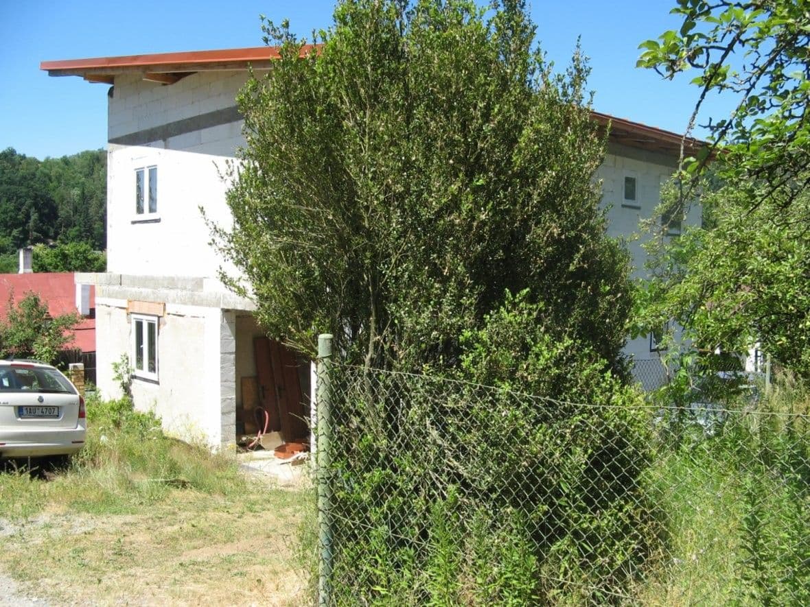 Predaj rekreačného objektu 201 m², pozemek 393 m², Svatý Jan, Středočeský kraj Predaj rekreačného objektu 201 m², pozemek 393 m², Svatý Jan, Středočeský kraj