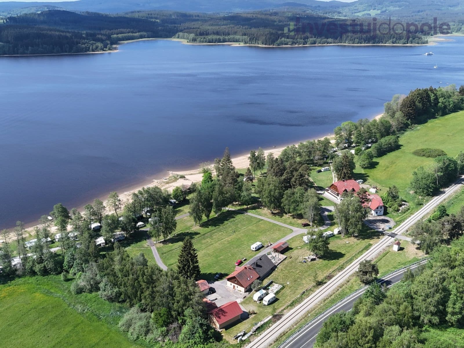 Predaj pozemku 15.988 m², Horní Planá, Jihočeský kraj Predaj pozemku 15.988 m², Horní Planá, Jihočeský kraj