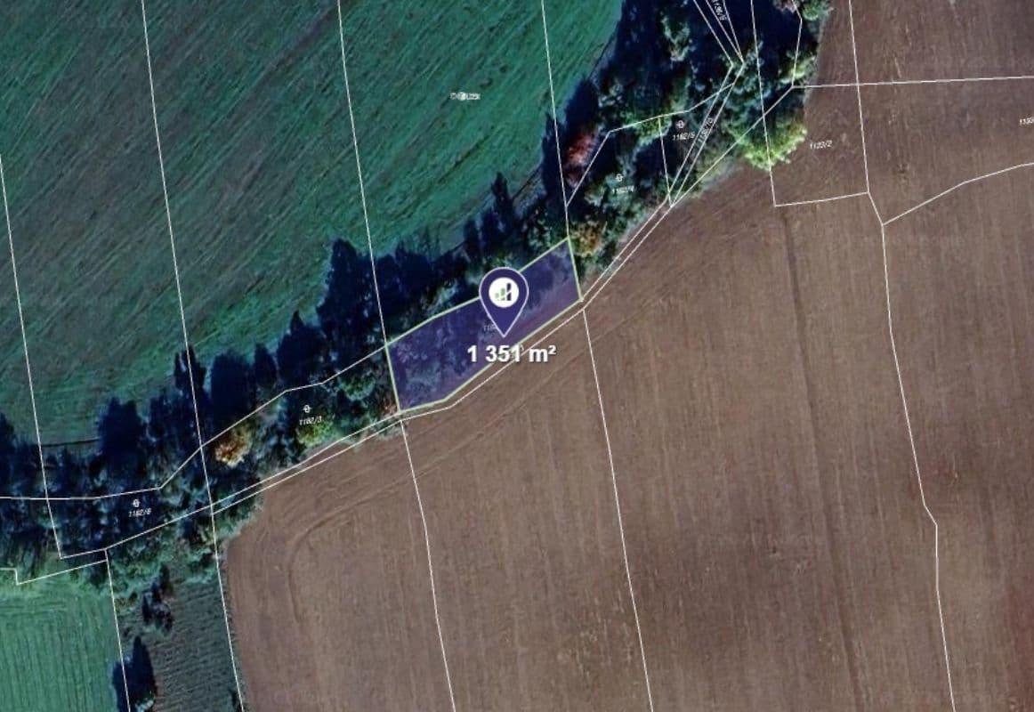 Predaj pozemku 1.351 m², Pšov, Karlovarský kraj Predaj pozemku 1.351 m², Pšov, Karlovarský kraj