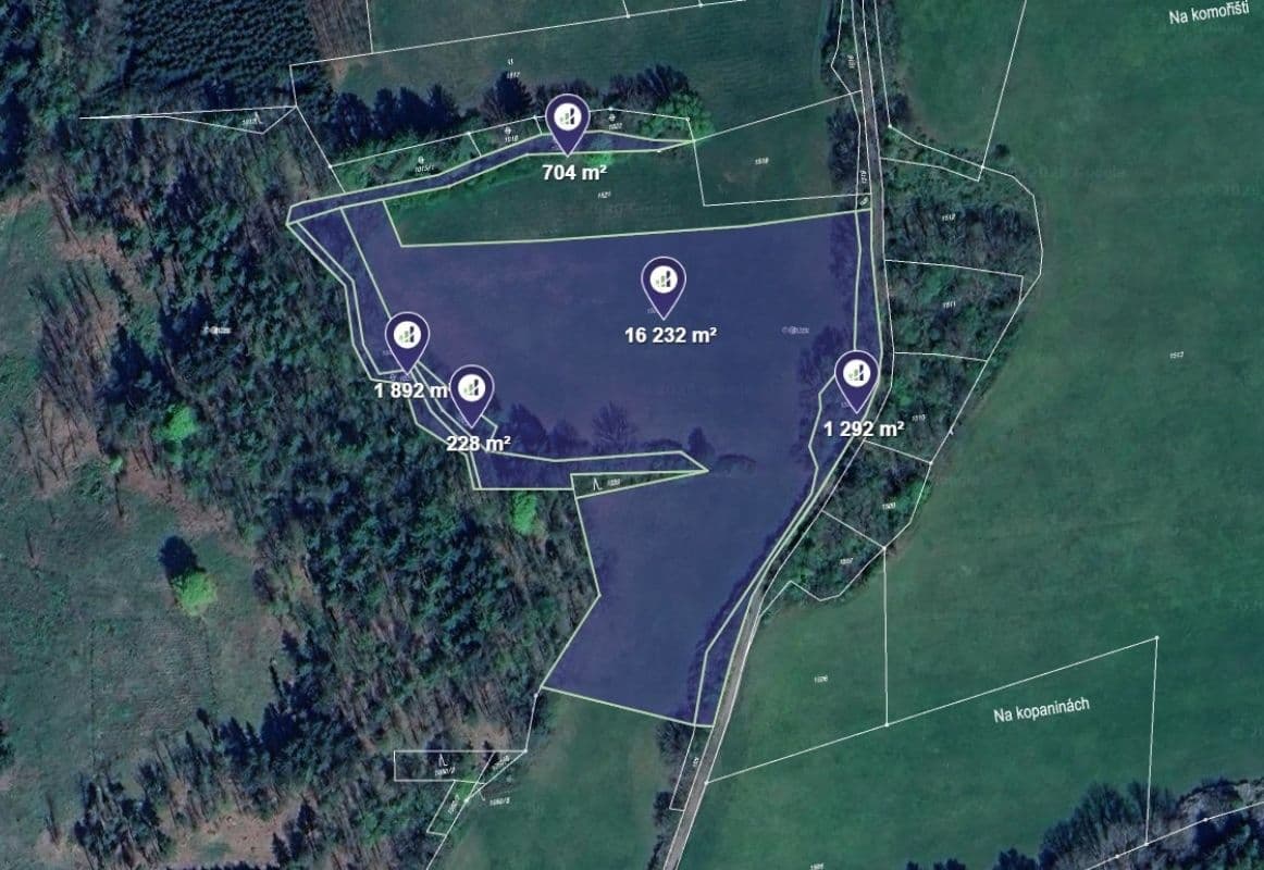 Predaj pozemku 20.348 m², Čmelíny, Plzeňský kraj Predaj pozemku 20.348 m², Čmelíny, Plzeňský kraj