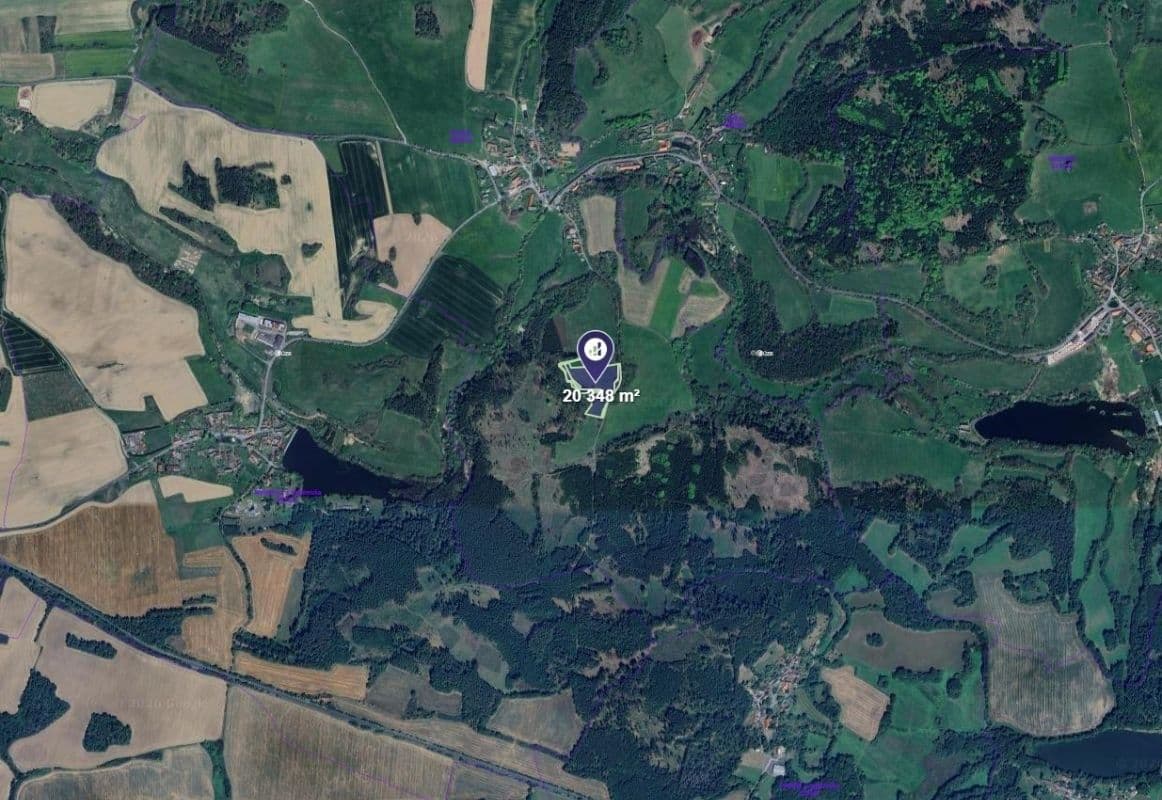 Predaj pozemku 20.348 m², Čmelíny, Plzeňský kraj Predaj pozemku 20.348 m², Čmelíny, Plzeňský kraj