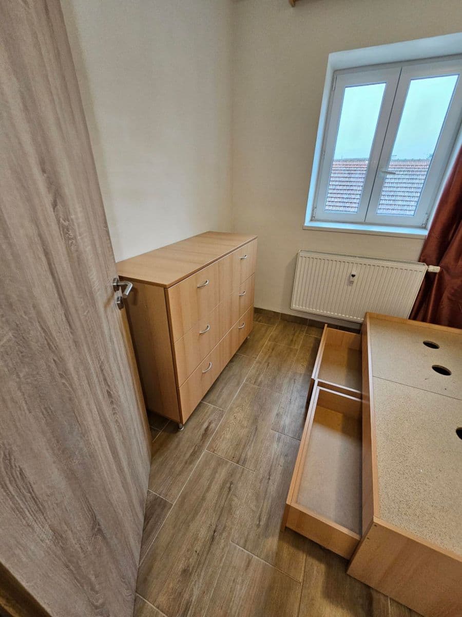 Prenájom bytu 2-izbový 32 m², Charbulova, Brno, Jihomoravský kraj Prenájom bytu 2-izbový 32 m², Charbulova, Brno, Jihomoravský kraj