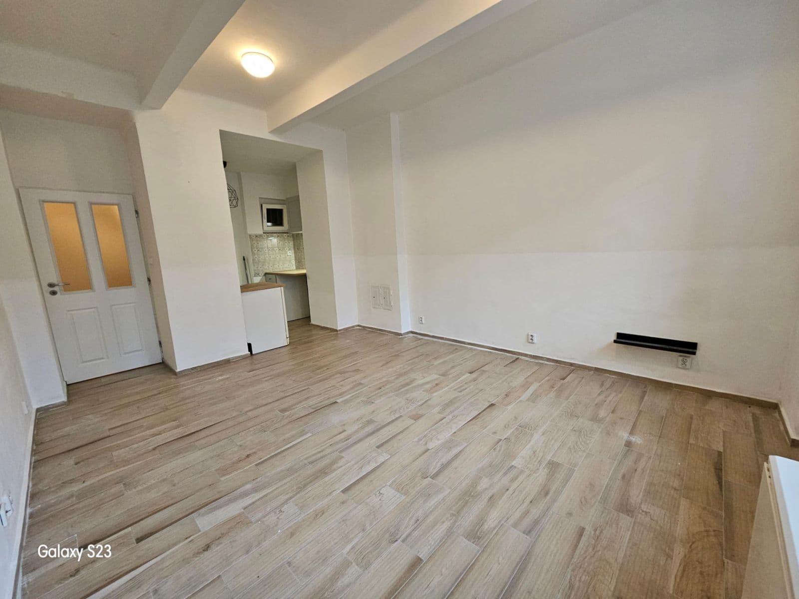 Prenájom nebytového priestoru 35 m², V Olšinách, Praha, Praha Prenájom nebytového priestoru 35 m², V Olšinách, Praha, Praha