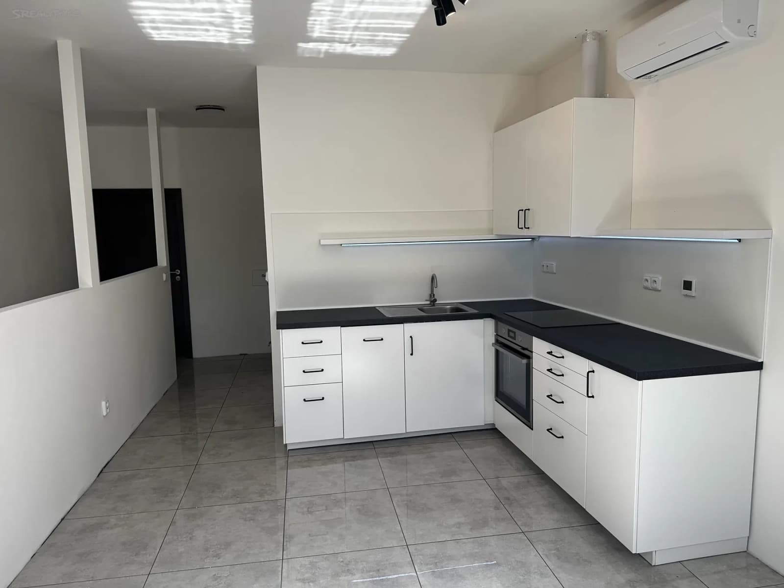 Prenájom bytu 2-izbový 53 m², Těšany, Jihomoravský kraj Prenájom bytu 2-izbový 53 m², Těšany, Jihomoravský kraj