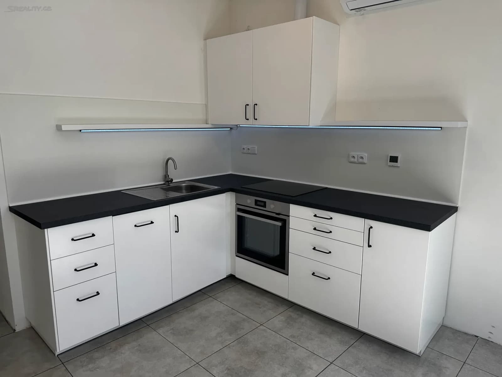 Prenájom bytu 2-izbový 53 m², Těšany, Jihomoravský kraj Prenájom bytu 2-izbový 53 m², Těšany, Jihomoravský kraj