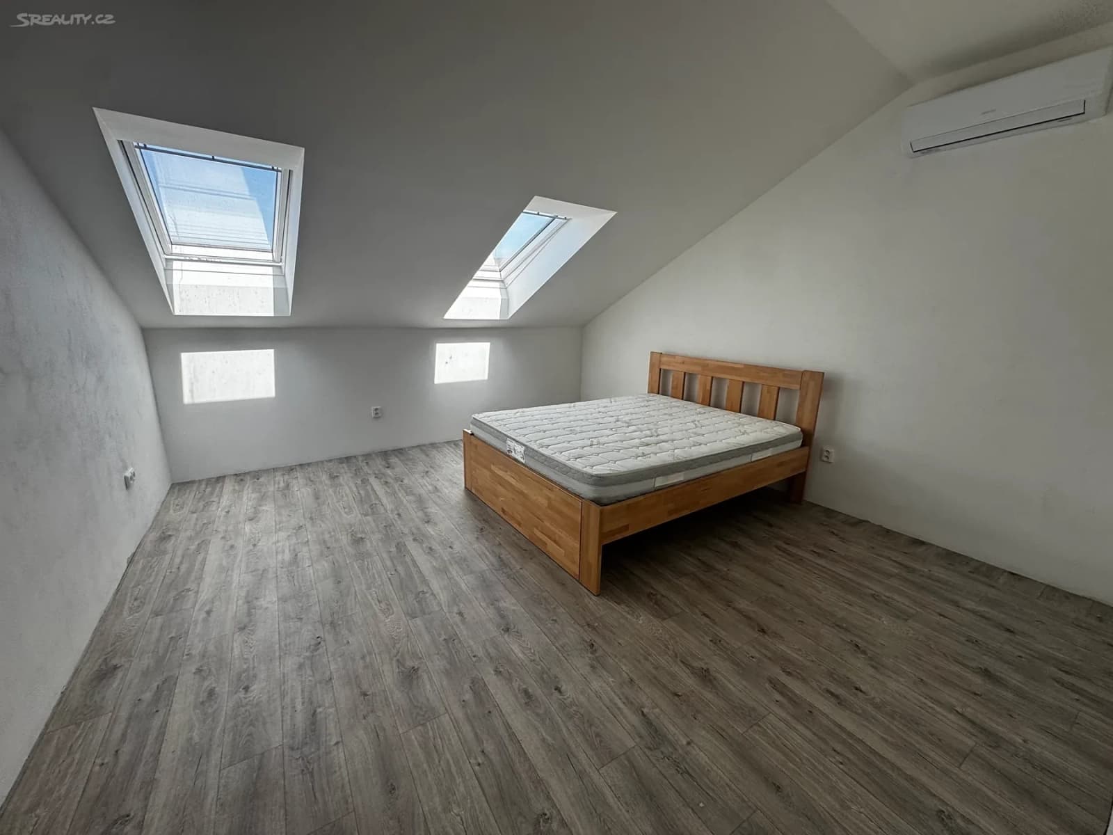 Prenájom bytu 2-izbový 53 m², Těšany, Jihomoravský kraj Prenájom bytu 2-izbový 53 m², Těšany, Jihomoravský kraj