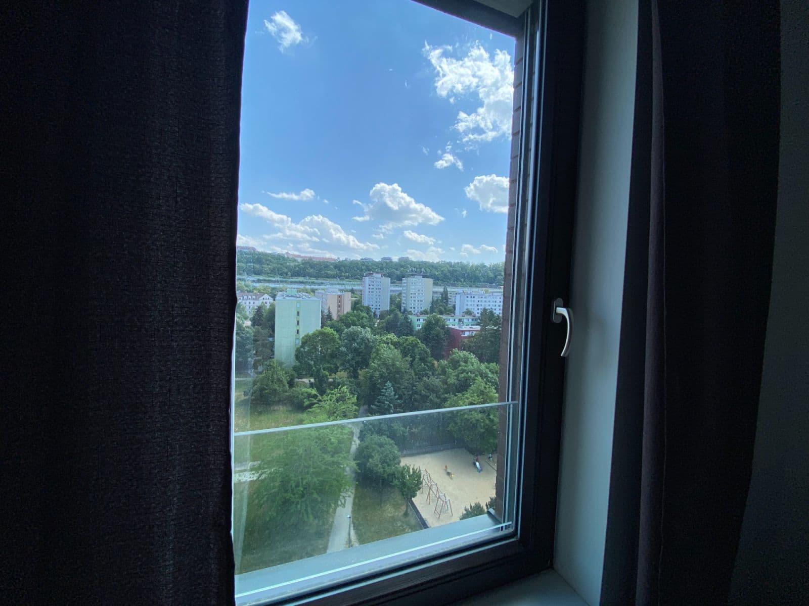 Prenájom bytu 2-izbový 61 m², Nekvasilova, Praha, Praha Prenájom bytu 2-izbový 61 m², Nekvasilova, Praha, Praha