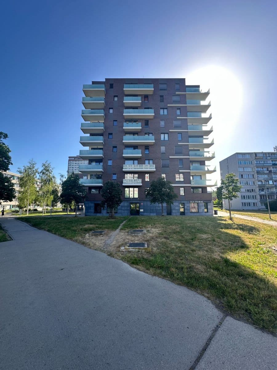 Prenájom bytu 2-izbový 61 m², Nekvasilova, Praha, Praha Prenájom bytu 2-izbový 61 m², Nekvasilova, Praha, Praha