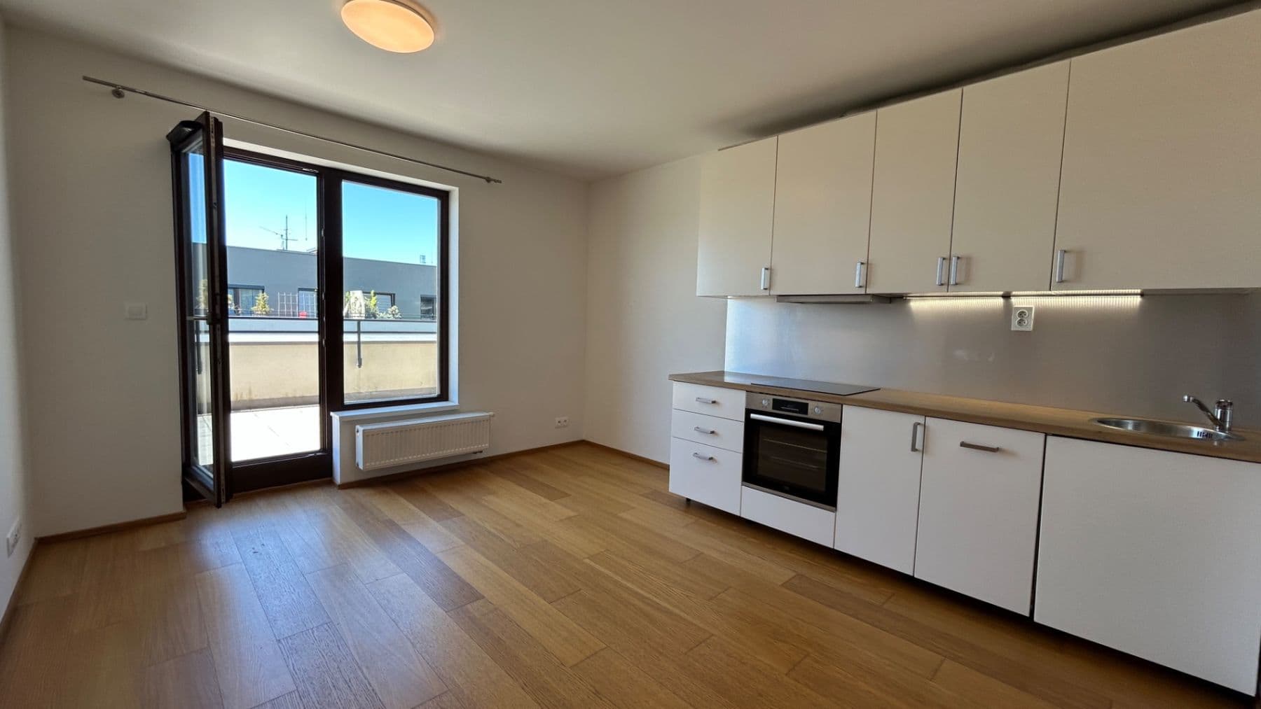 Prenájom bytu 2-izbový 62 m², K Beranovu, Praha, Praha Prenájom bytu 2-izbový 62 m², K Beranovu, Praha, Praha