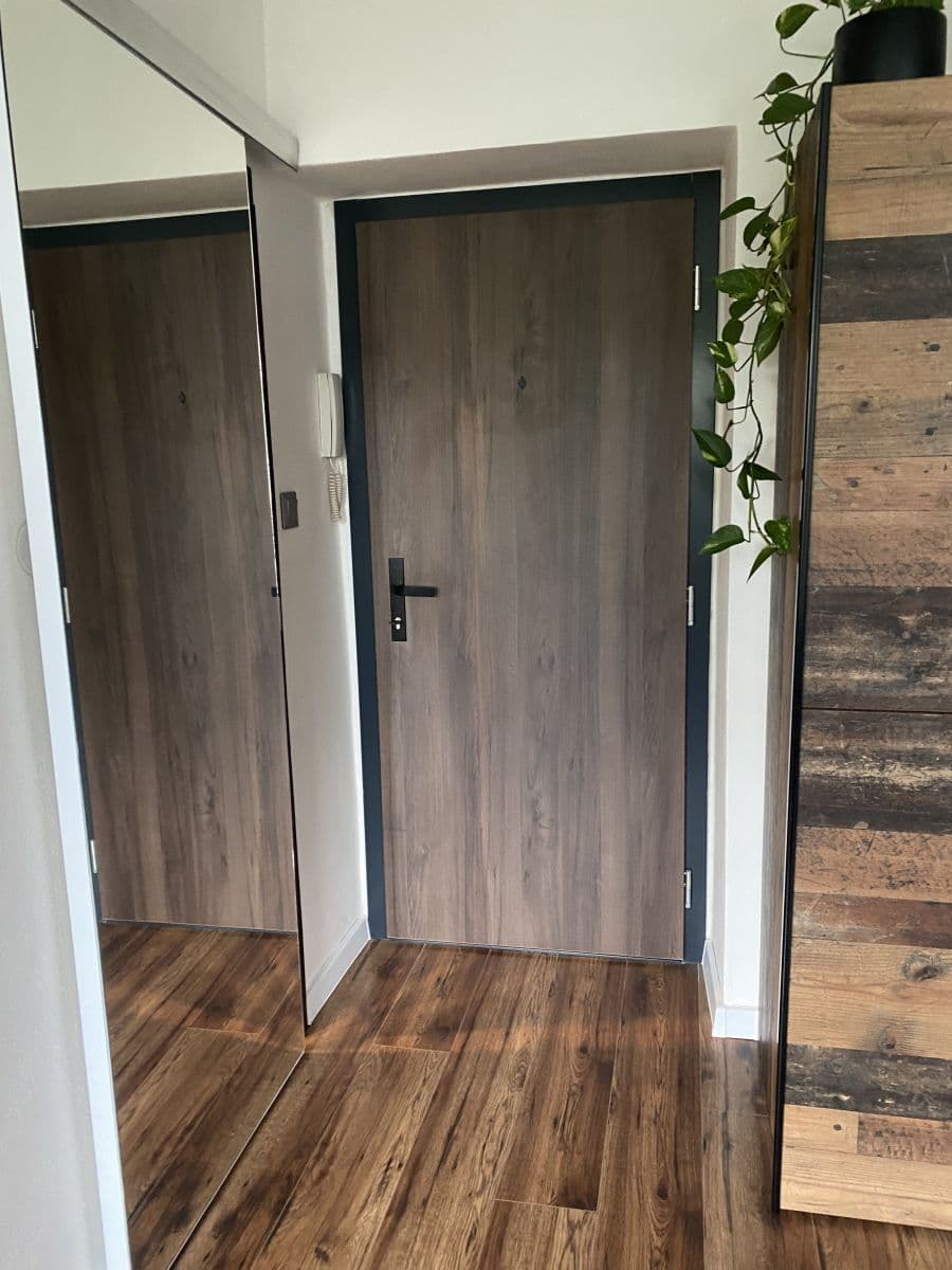 Prenájom bytu 28 m², Novákova, Martin, Žilinský kraj Prenájom bytu 28 m², Novákova, Martin, Žilinský kraj