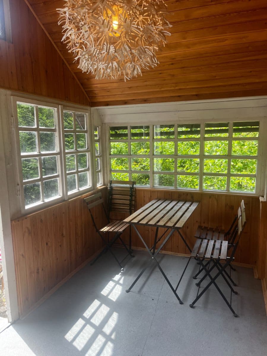Predaj rekreačného objektu 29 m², pozemek 60 m², Jílové u Prahy, Středočeský kraj Predaj rekreačného objektu 29 m², pozemek 60 m², Jílové u Prahy, Středočeský kraj