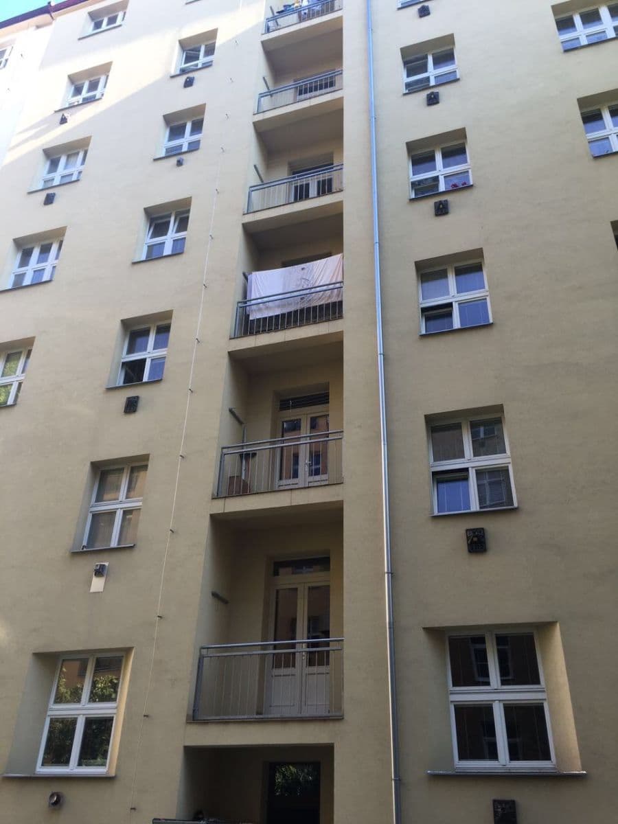 Prenájom bytu 2-izbový 55 m², Žerotínova, Praha, Praha Prenájom bytu 2-izbový 55 m², Žerotínova, Praha, Praha
