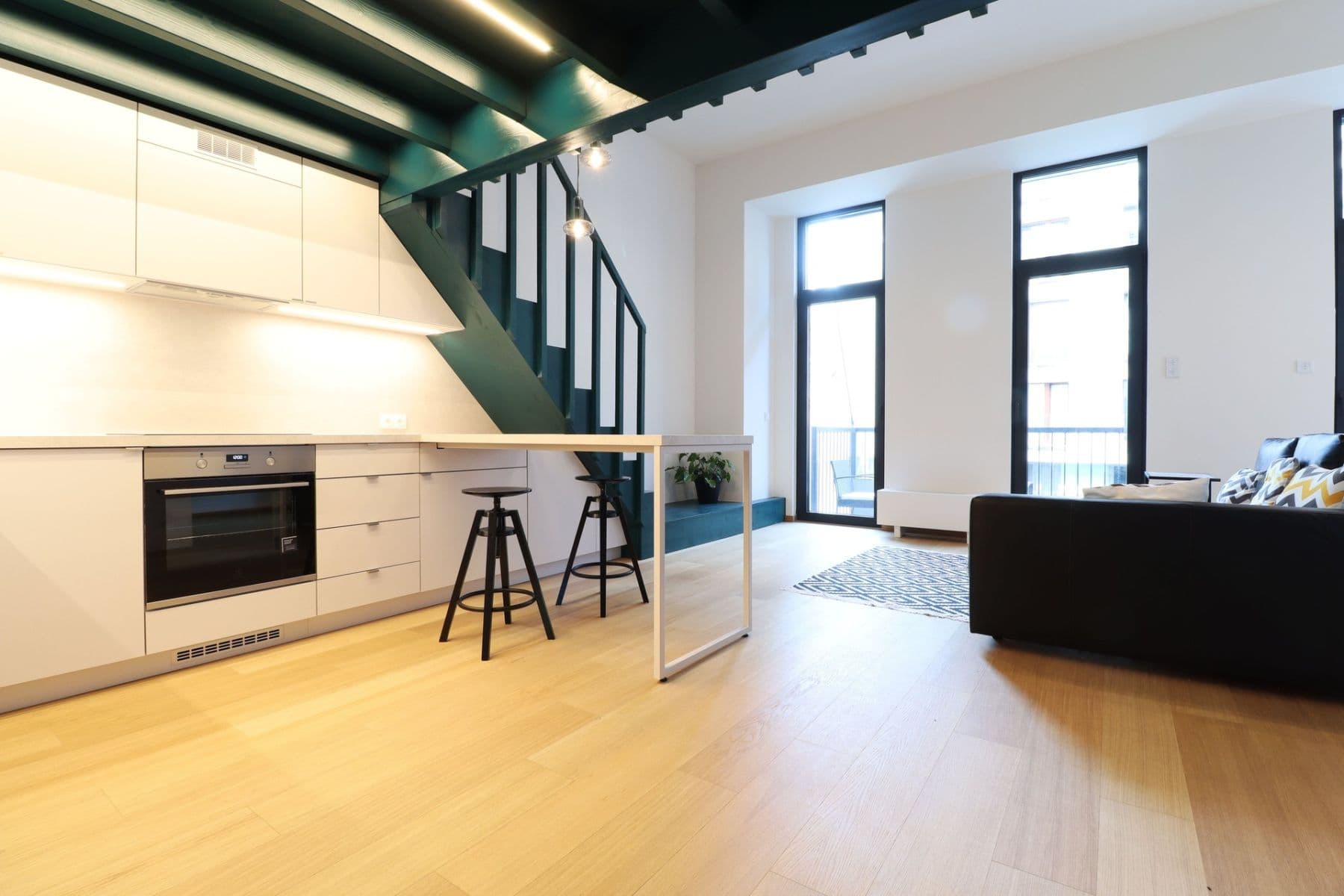 Prenájom bytu 1-izbový 45 m², V háji, Praha, Praha Prenájom bytu 1-izbový 45 m², V háji, Praha, Praha