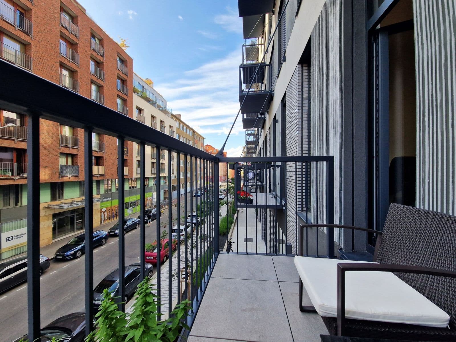 Prenájom bytu 1-izbový 45 m², V háji, Praha, Praha Prenájom bytu 1-izbový 45 m², V háji, Praha, Praha