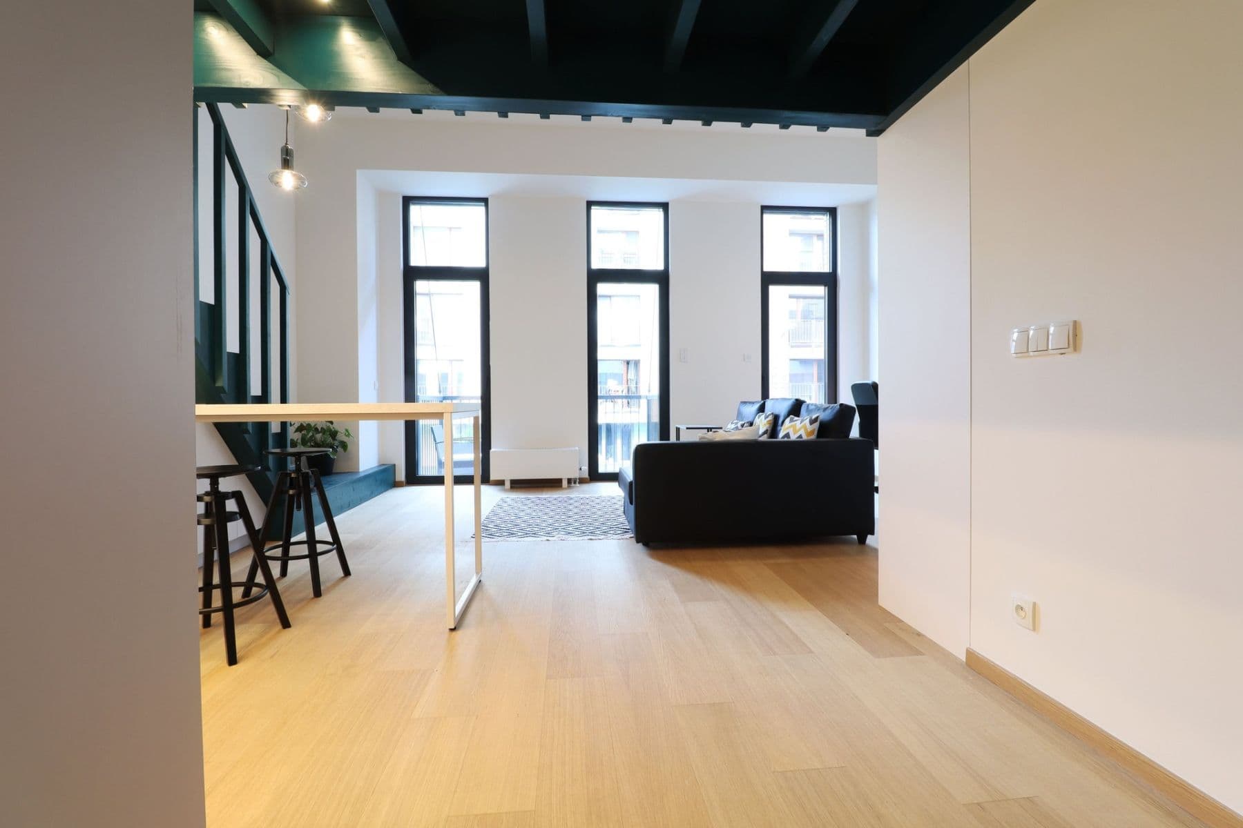Prenájom bytu 1-izbový 45 m², V háji, Praha, Praha Prenájom bytu 1-izbový 45 m², V háji, Praha, Praha