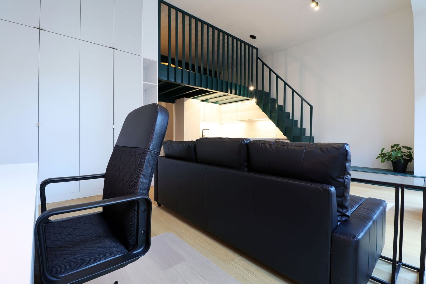 Prenájom bytu 1-izbový 45 m², V háji, Praha, Praha Prenájom bytu 1-izbový 45 m², V háji, Praha, Praha