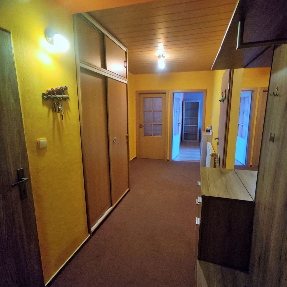 Predaj bytu 3-izbový 99 m², Krahulčí, Kraj Vysočina Predaj bytu 3-izbový 99 m², Krahulčí, Kraj Vysočina