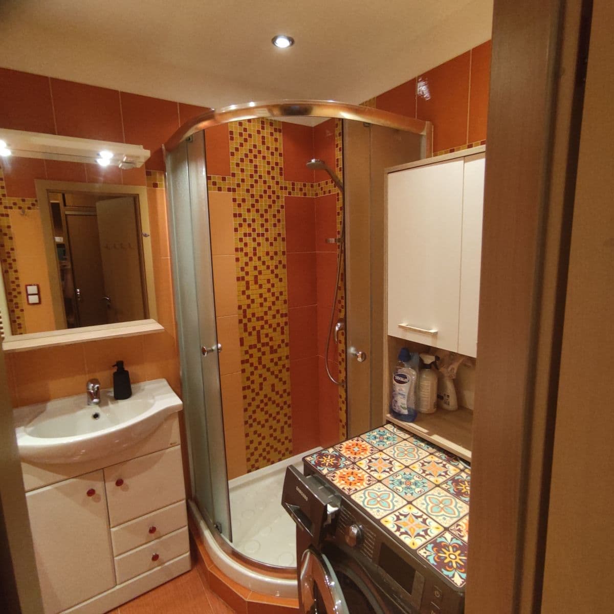 Predaj bytu 3-izbový 99 m², Krahulčí, Kraj Vysočina Predaj bytu 3-izbový 99 m², Krahulčí, Kraj Vysočina