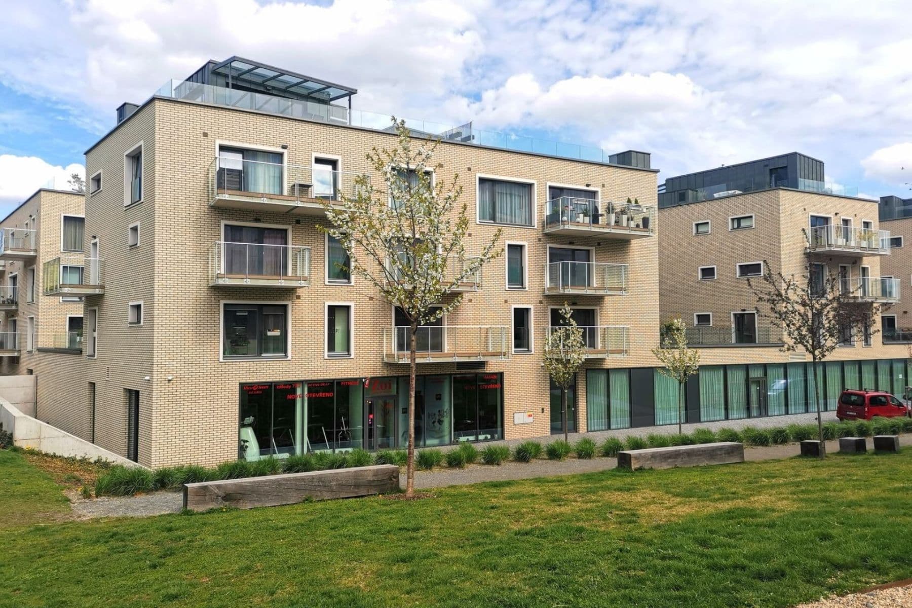 Predaj bytu 2-izbový 75 m², Kobrova, Praha, Praha Predaj bytu 2-izbový 75 m², Kobrova, Praha, Praha