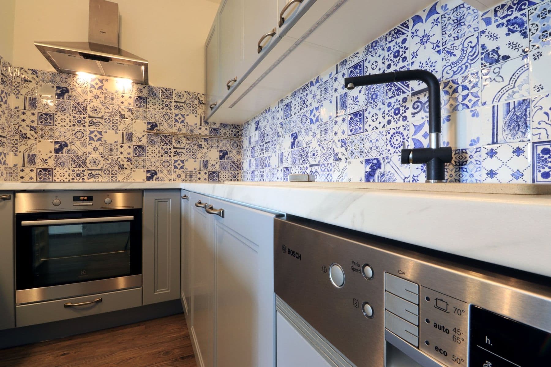 Prenájom bytu 2-izbový 60 m², Hostivařská, Praha, Praha Prenájom bytu 2-izbový 60 m², Hostivařská, Praha, Praha