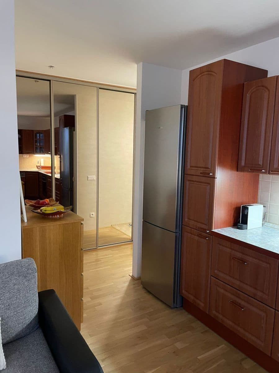 Predaj bytu 2-izbový 47 m², Kostomlatská, Praha, Praha Predaj bytu 2-izbový 47 m², Kostomlatská, Praha, Praha