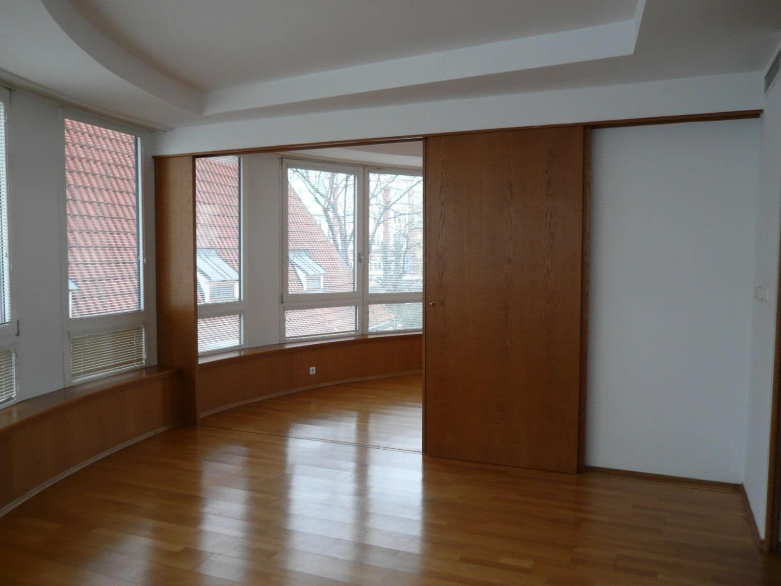 Prenájom bytu 3-izbový 126 m², Jungmannova, Praha, Praha Prenájom bytu 3-izbový 126 m², Jungmannova, Praha, Praha
