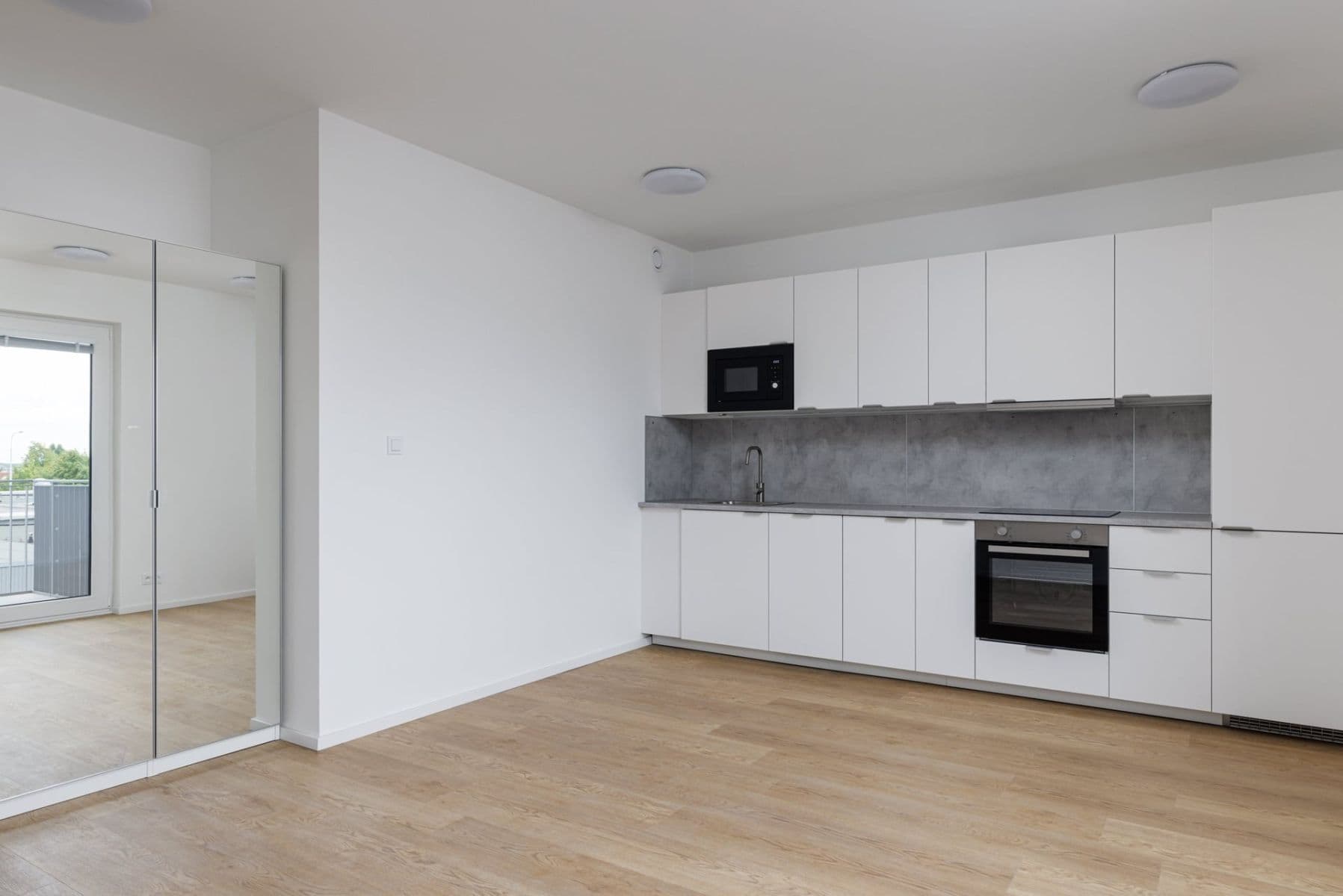 Prenájom bytu 1-izbový 37 m², Hábova, Praha, Praha Prenájom bytu 1-izbový 37 m², Hábova, Praha, Praha