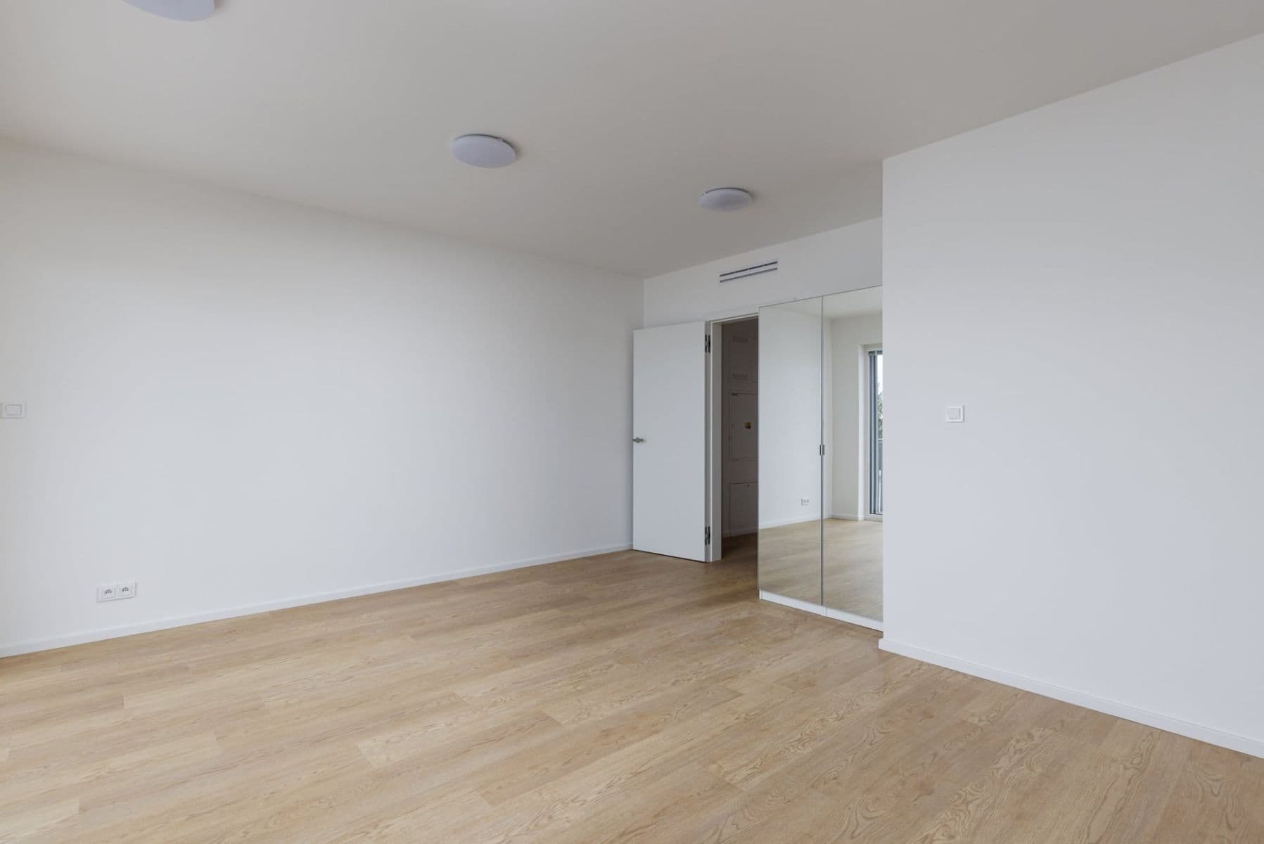 Prenájom bytu 1-izbový 37 m², Hábova, Praha, Praha Prenájom bytu 1-izbový 37 m², Hábova, Praha, Praha