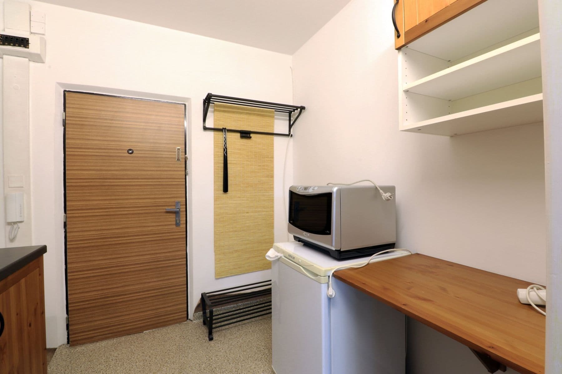 Prenájom bytu 1-izbový 34 m², Písnická, Praha, Praha Prenájom bytu 1-izbový 34 m², Písnická, Praha, Praha