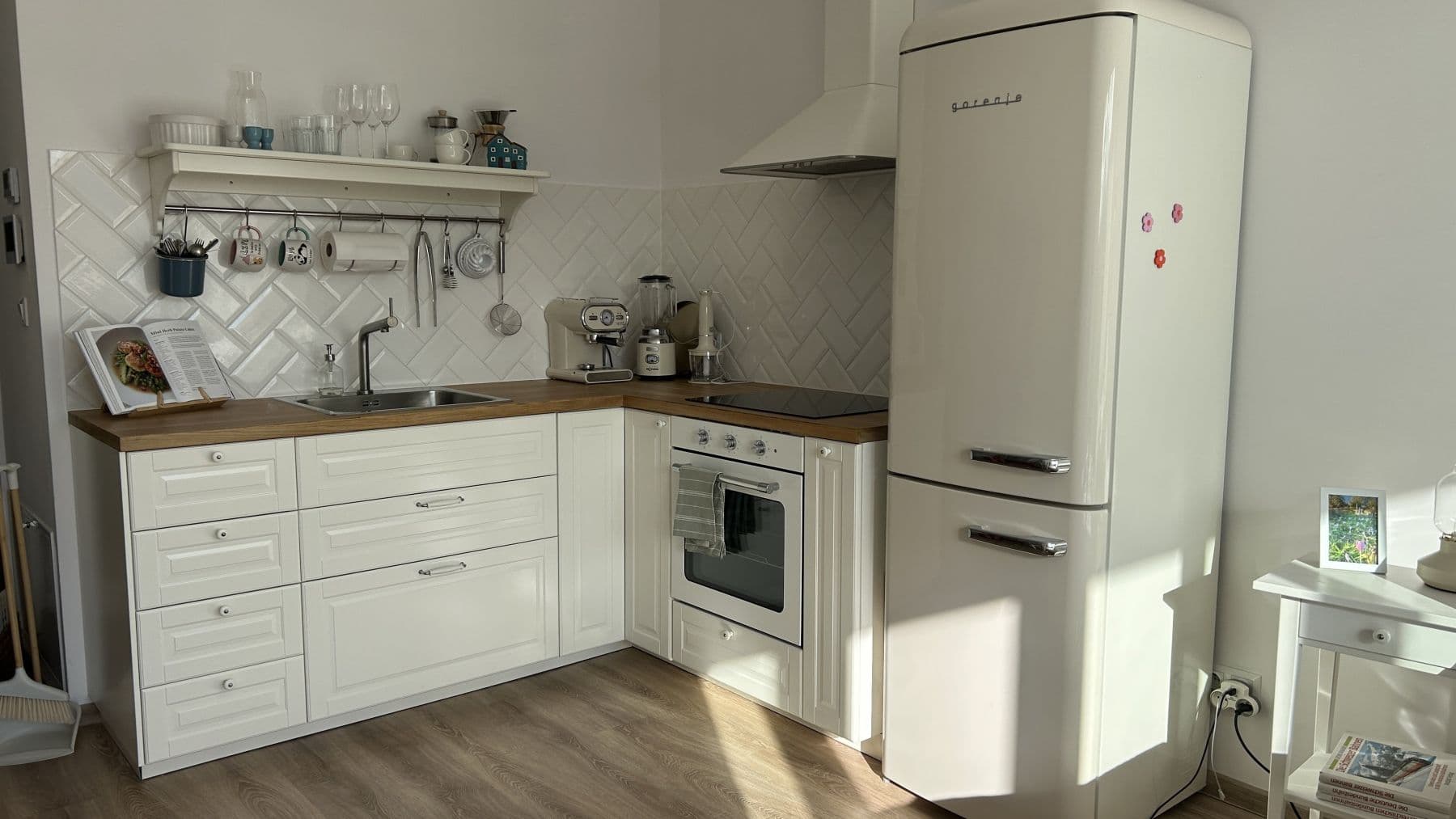 Prenájom bytu 25 m², Púpavová, Liptovský Mikuláš, Žilinský kraj Prenájom bytu 25 m², Púpavová, Liptovský Mikuláš, Žilinský kraj