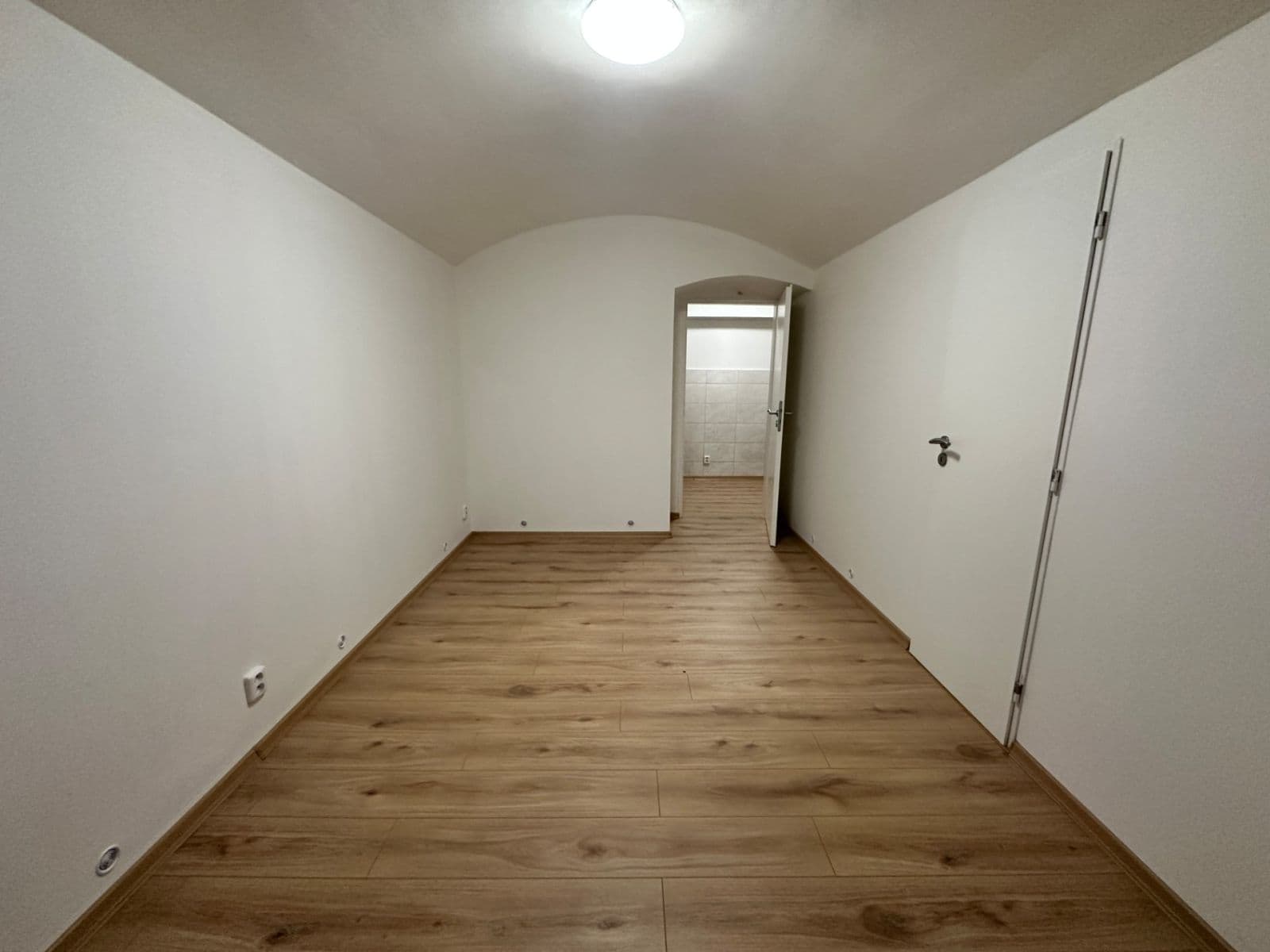 Predaj bytu 1-izbový 33 m², Korunní, Praha, Praha Predaj bytu 1-izbový 33 m², Korunní, Praha, Praha