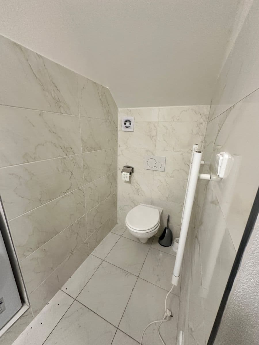 Predaj bytu 1-izbový 33 m², Korunní, Praha, Praha Predaj bytu 1-izbový 33 m², Korunní, Praha, Praha
