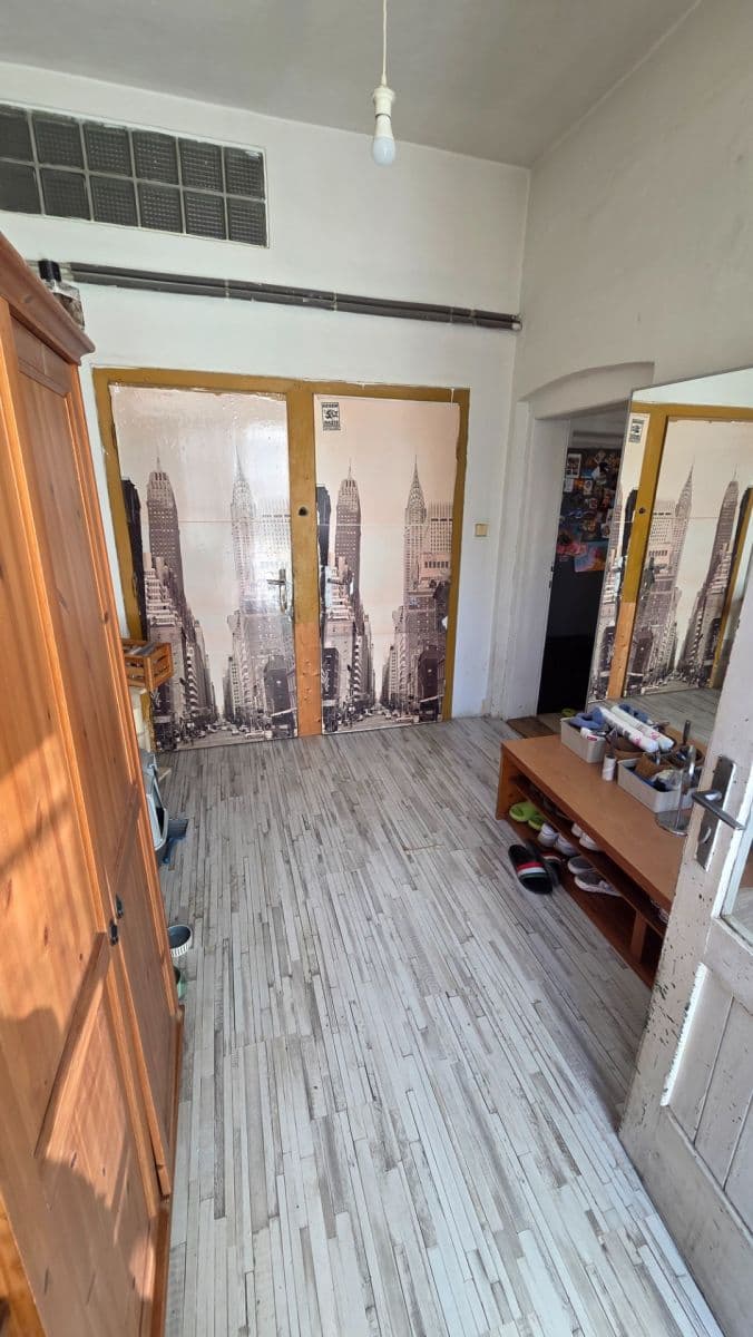 Prenájom bytu 3-izbový 89 m², Votroubkova, Brno, Jihomoravský kraj Prenájom bytu 3-izbový 89 m², Votroubkova, Brno, Jihomoravský kraj