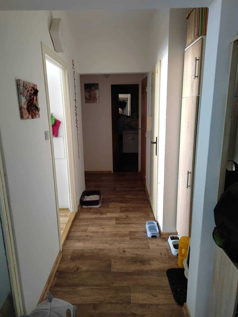 Prenájom bytu 2-izbový 57 m², Slunečná, Zlín, Zlínský kraj Prenájom bytu 2-izbový 57 m², Slunečná, Zlín, Zlínský kraj