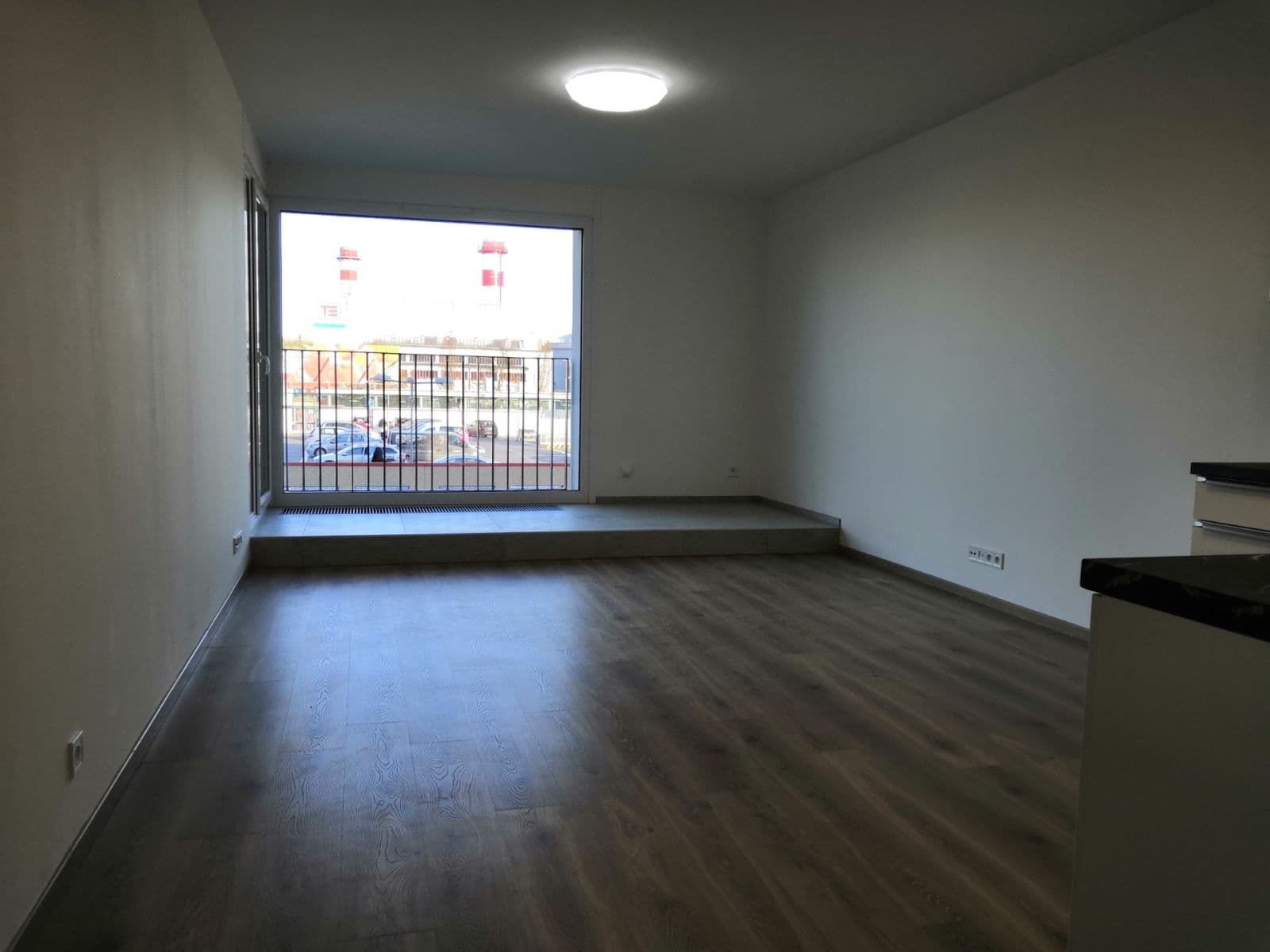Prenájom bytu 2-izbový 71 m², U Červeného mlýna, Brno, Jihomoravský kraj Prenájom bytu 2-izbový 71 m², U Červeného mlýna, Brno, Jihomoravský kraj